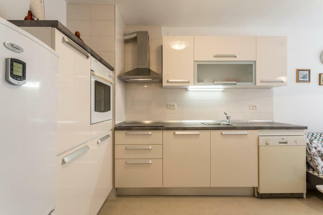 Modern Apartment Near The Beach And Center Of Split Eksteriør billede